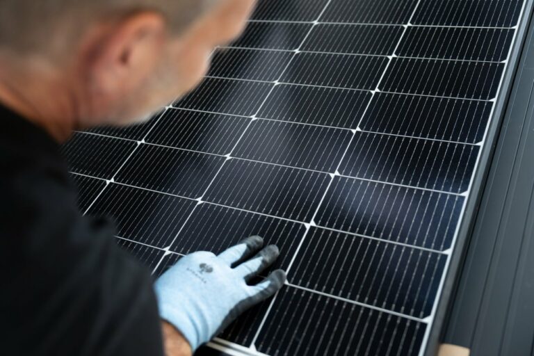 Wartung von Photovoltaikanlagen